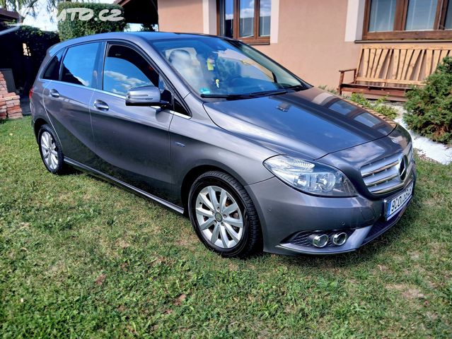 Mercedes Třída B